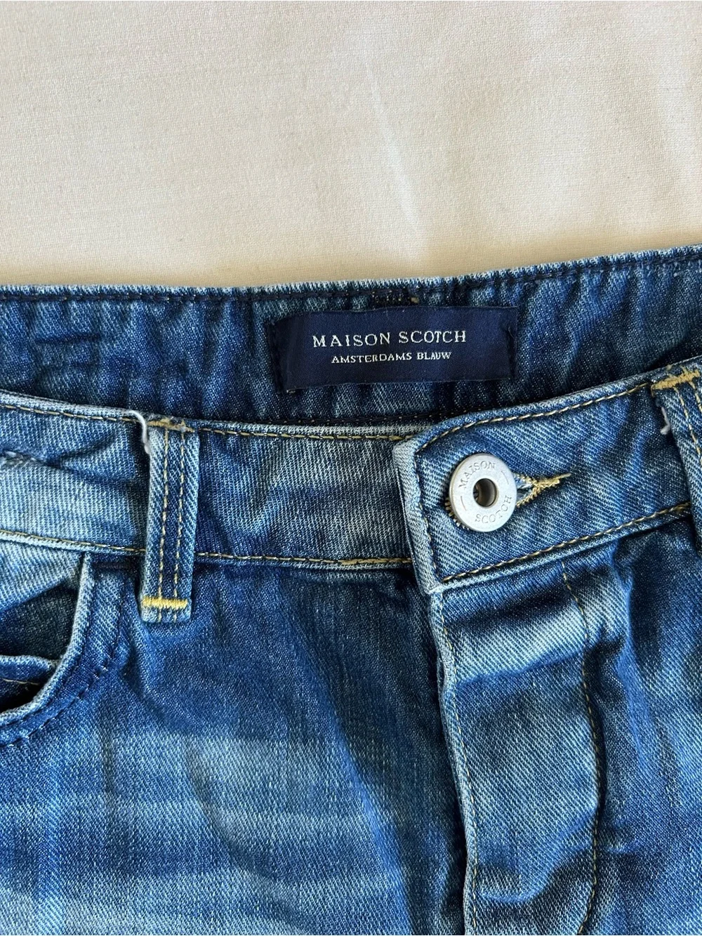 Vintage Scotch & Soda Women's Blue Distressed Patch Denim Shorts Size 25